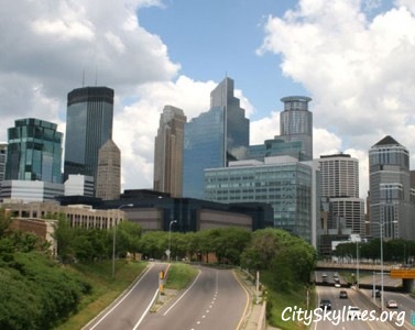 Minneapolis Skyline Street View